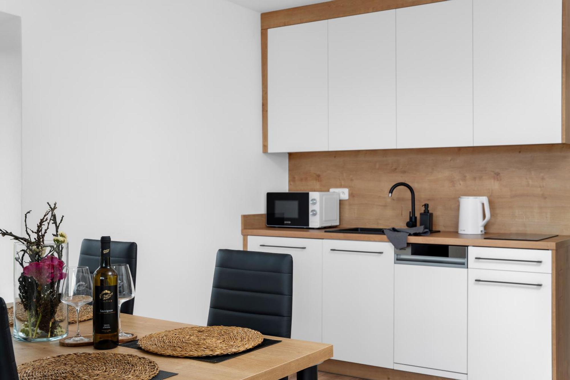 Apartmany Stastny Sklep Valtice Exterior photo